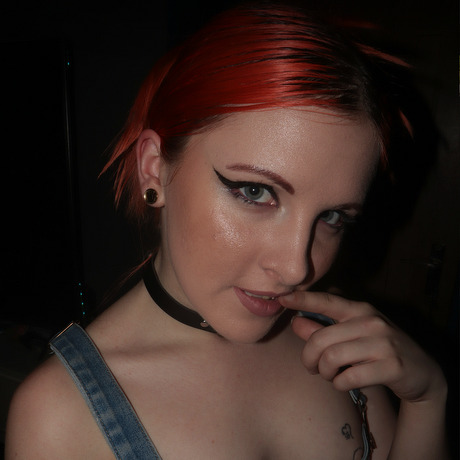 Young Waifu – Free OnlyFans Account Review & Waifu Alternatives