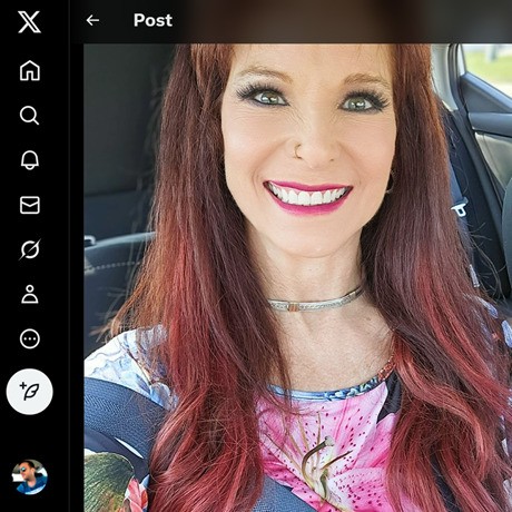 Syren De Mer on X/Twitter – Mature MILF Porn Star Profile